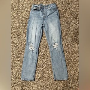 Women’s Levi Jeans